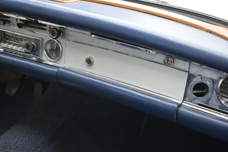 Торпедо Mercedes-Benz 280 SL (W113) 1970 года  (EU) (фото 61 из 74)